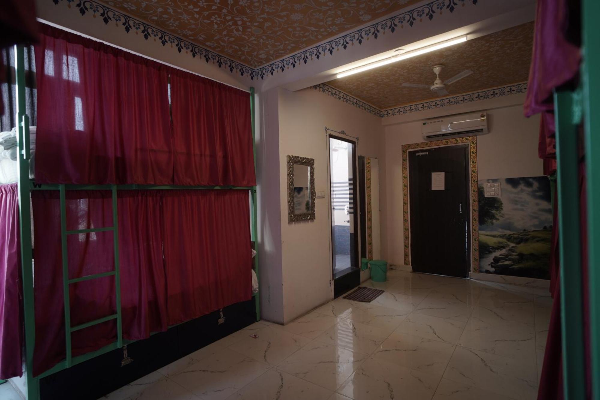Hostel Funky Bunky Udajpur Zewnętrze zdjęcie
