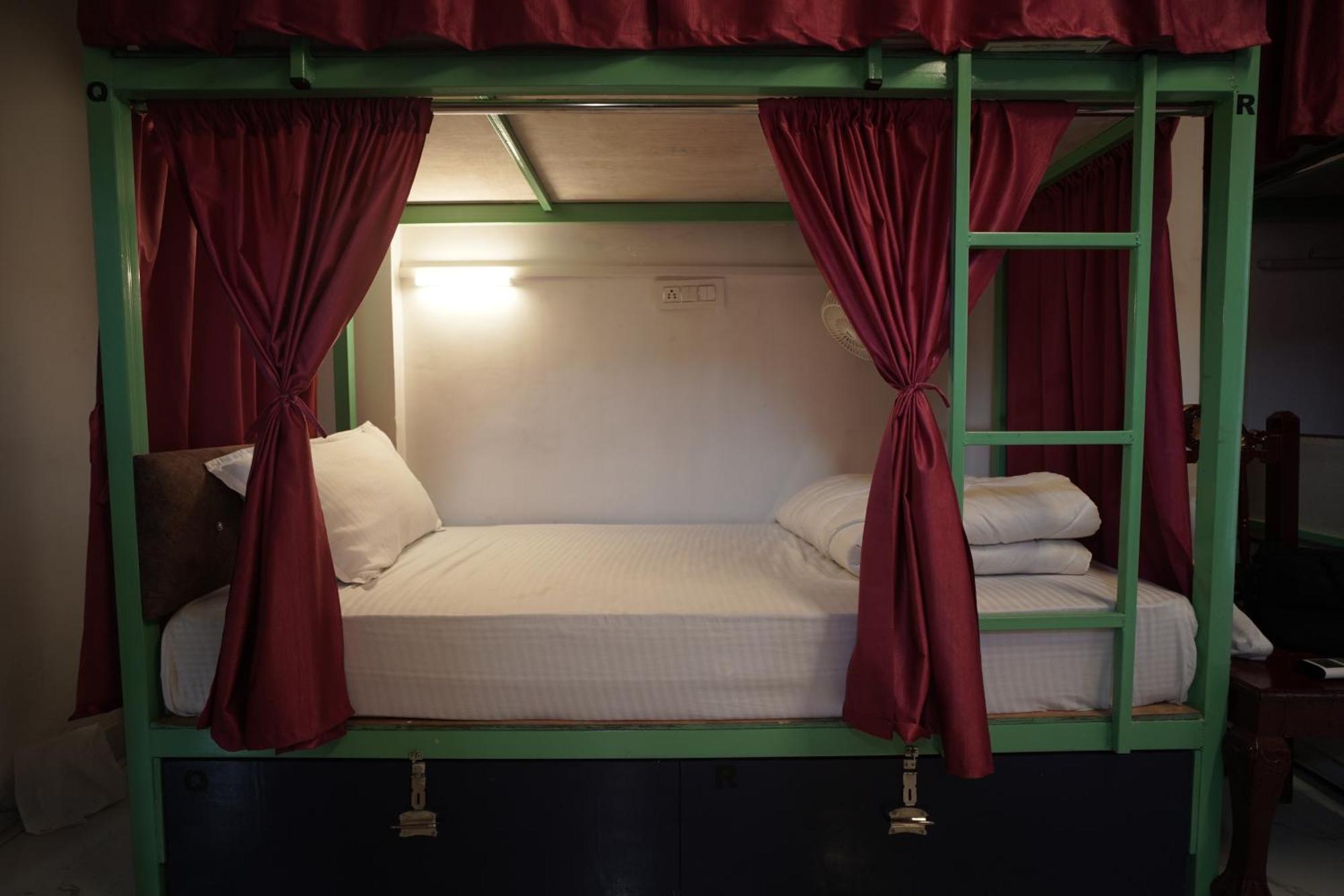 Hostel Funky Bunky Udajpur Zewnętrze zdjęcie